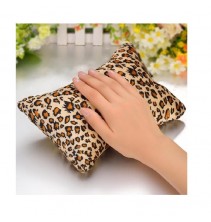Leopardo rašto imitacijos rankų pagalvėlė
